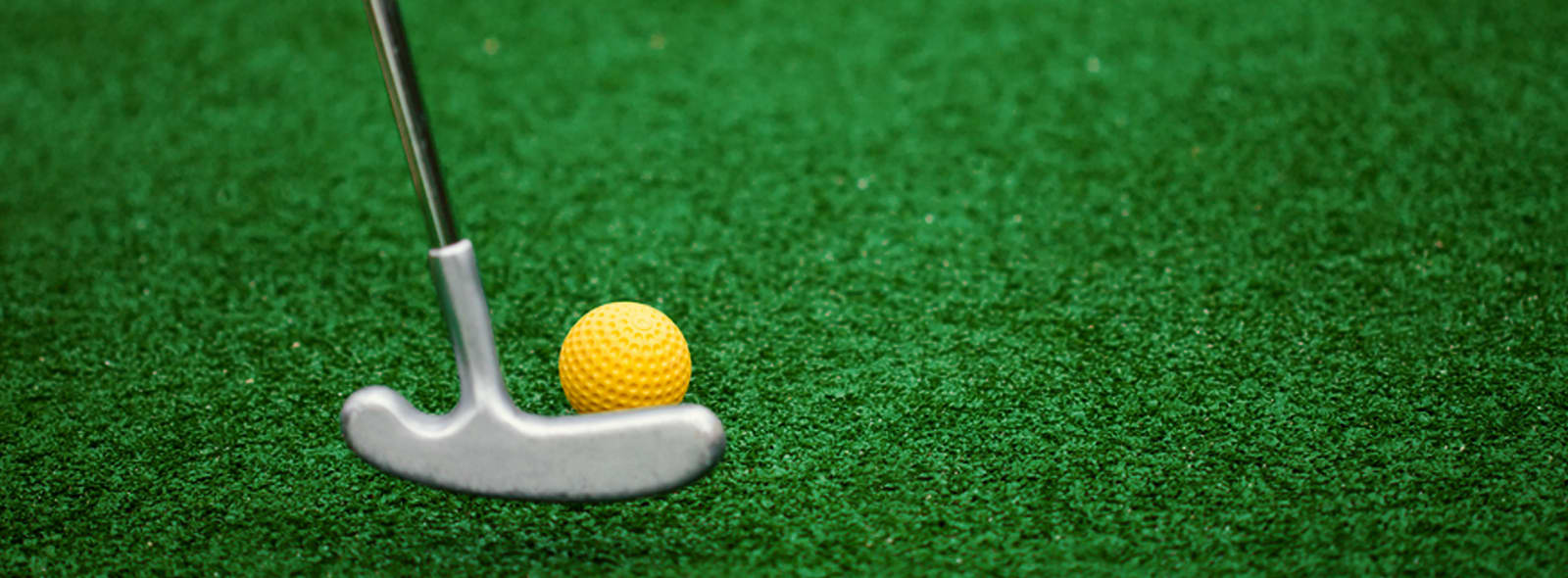 mini-putt